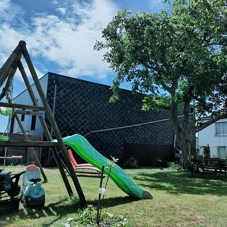 Superbe Maison Renovee Avec Agreable Jardin Sainte-Catherine  Kültér fotó
